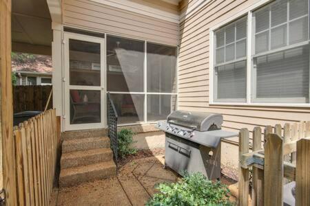 The Commodore - Stunning Vandy Home, Walk To It All Nashville Exteriér fotografie