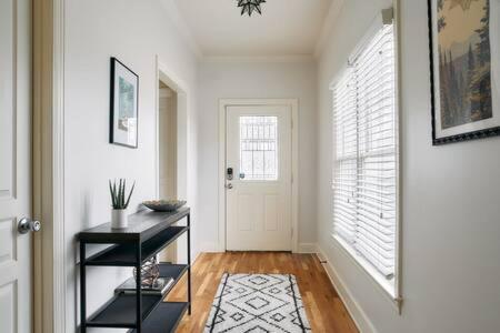 The Commodore - Stunning Vandy Home, Walk To It All Nashville Exteriér fotografie